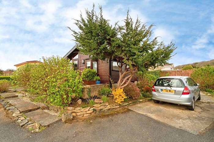 2 Bedroom Bungalow For Sale In Tregainlands Park, Washaway, Bodmin, Cornwall, PL30