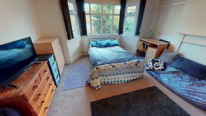 7 Bedroom House To Rent In Bristol Road, Edgbaston, B5