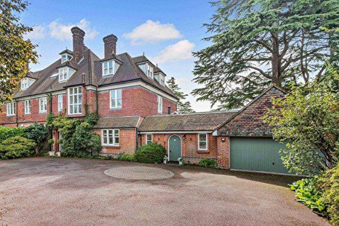 7 Bedroom Detached House For Sale In Camden Park, Tunbridge Wells, Kent, TN2
