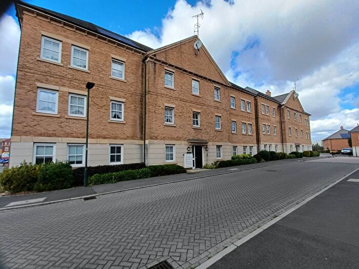 2 Bedroom Flat To Rent In Rainbow Road, Erith, DA8