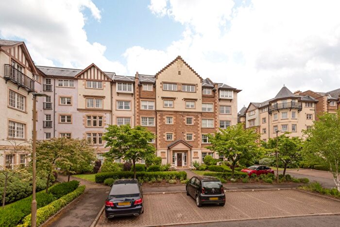 2 Bedroom Flat For Sale In / New Cut Rigg, Edinburgh, EH6