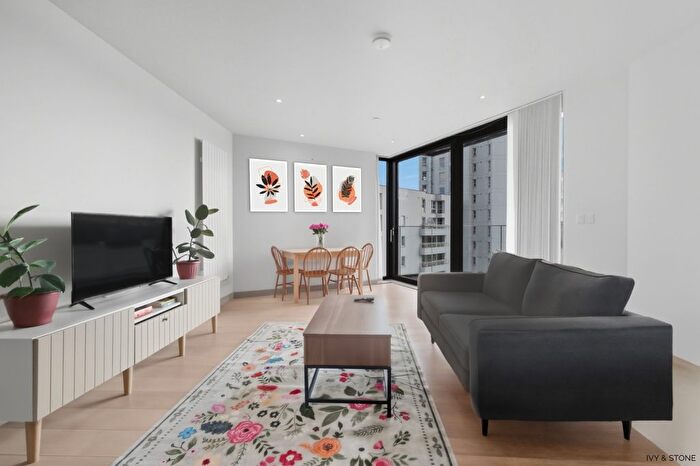 1 Bedroom Flat For Sale In Summerston House, Starboard Way, London, Greater London, E16