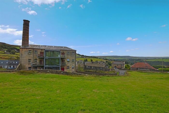 3 Bedroom Flat To Rent In Pecket Well Mill, Pecket Well, Hebden Bridge, HX7