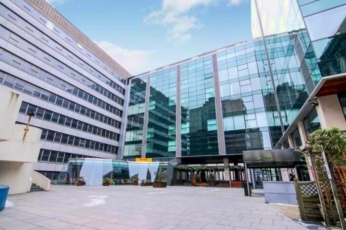 2 Bedroom Flat To Rent In The Strand, City Centre, L2