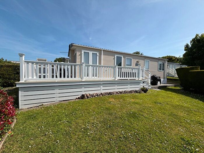 2 Bedroom Park Home For Sale In Priests Way, Swanage, Dorset, BH19