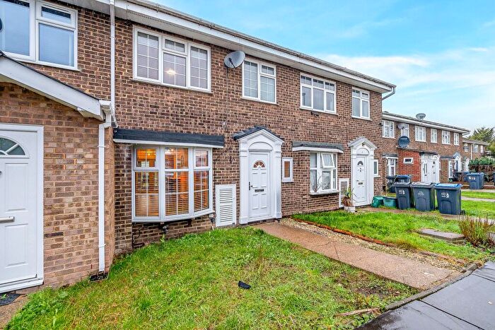 3 Bedroom Terraced House For Sale In Shirley, Croydon, CR0