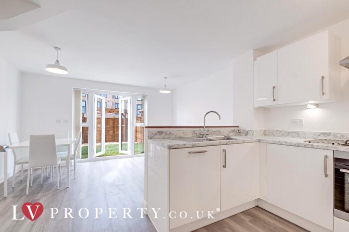 4 Bedroom Terraced House To Rent In Stratford House Road, Central, Birmingham, West Midlands, B5
