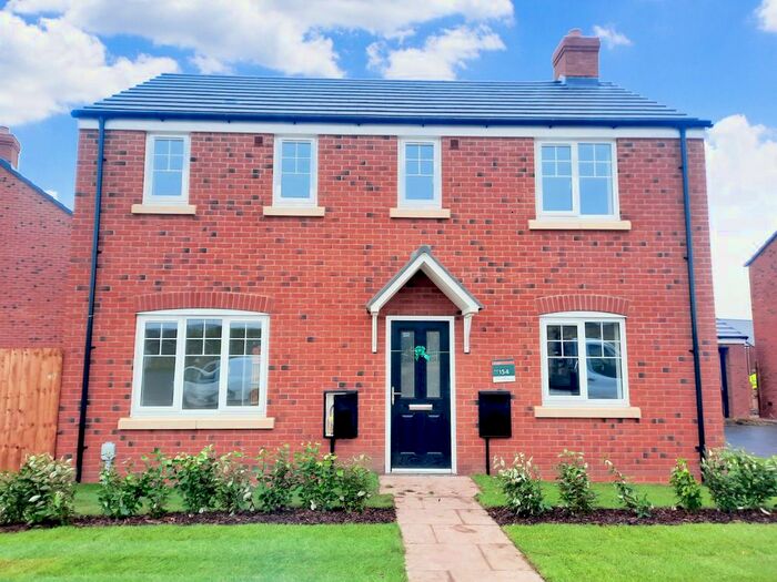 3 Bedroom Property To Rent In Baker Way, Lichfield, WS14