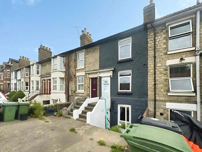 3 Bedroom Terraced House To Rent In Upper Fant Road, Maidstone, Kent, ME16
