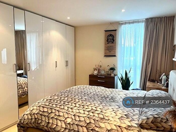 1 Bedroom Flat To Rent In Colbalt Point, London, E14