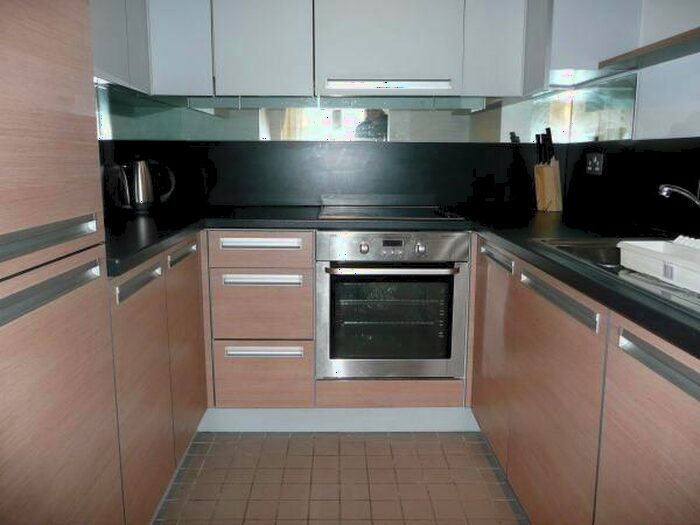 1 Bedroom Apartment To Rent In Biscayne Avenue, London, E14