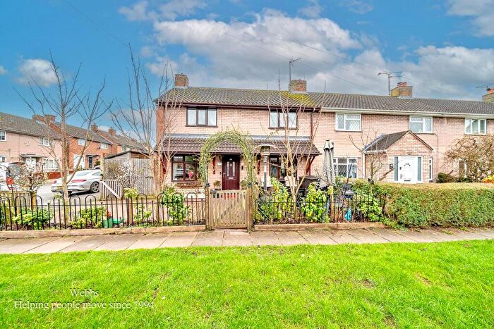 3 Bedroom End Of Terrace House For Sale In The Uplands, Great Haywood, Stafford, ST18