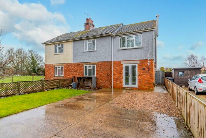 3 Bedroom Semi-Detached House For Sale In Chapel Lane, Friskney, PE22