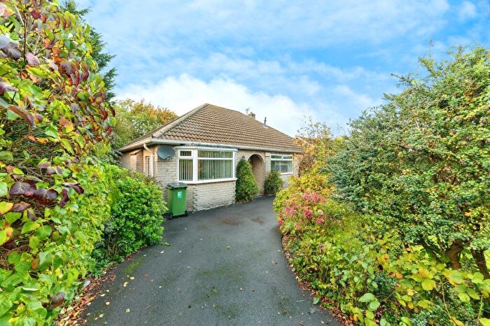 3 Bedroom Detached Bungalow For Sale In Station Road, Habrough, Immingham, DN40