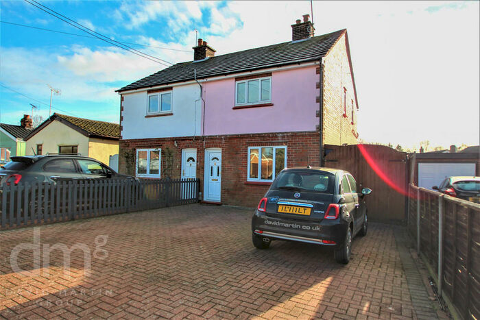 2 Bedroom Semi-Detached House To Rent In Dunthorne Road, Colchester, CO4