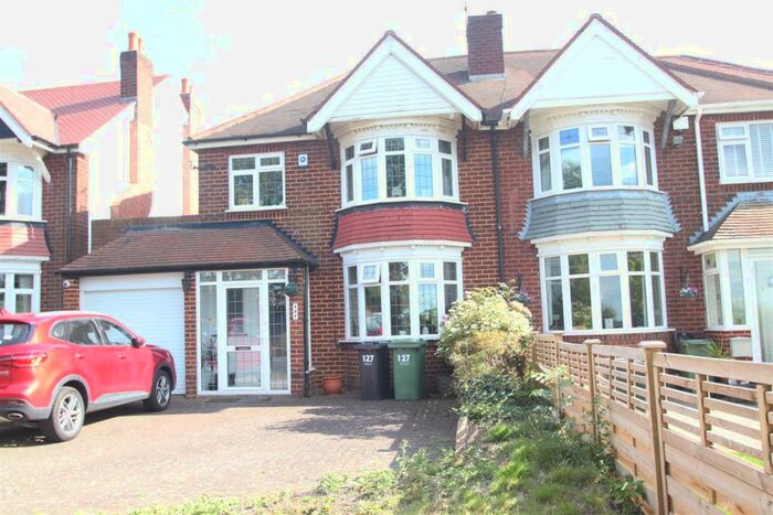 3 Bedroom House To Rent In Manor Lane, Halesowen, B62