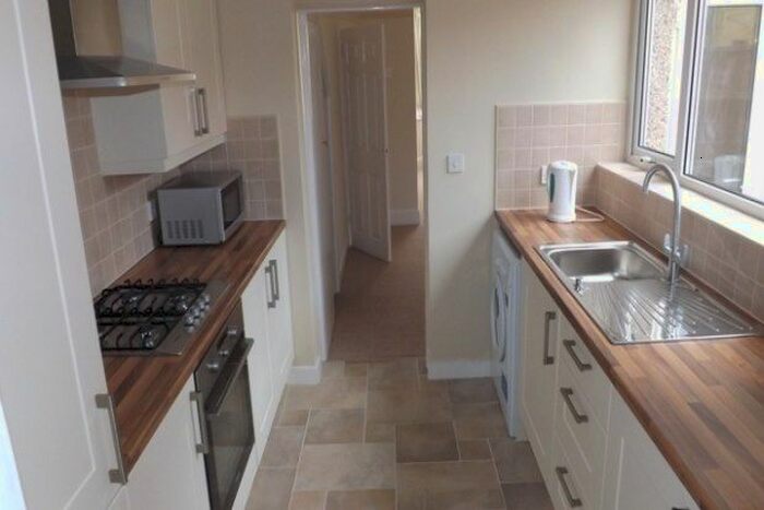 2 Bedroom Property To Rent In Hervey Park Road, London, E17