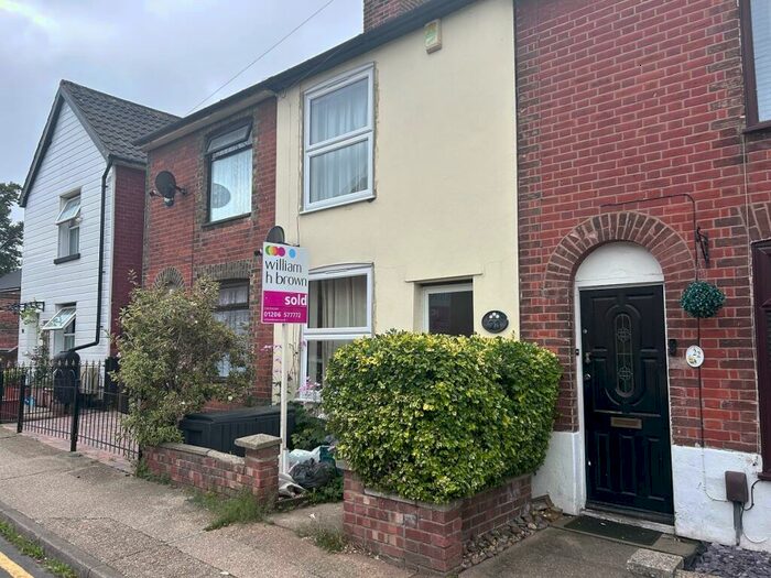 2 Bedroom House To Rent In Golden Noble Hill, Colchester, CO1