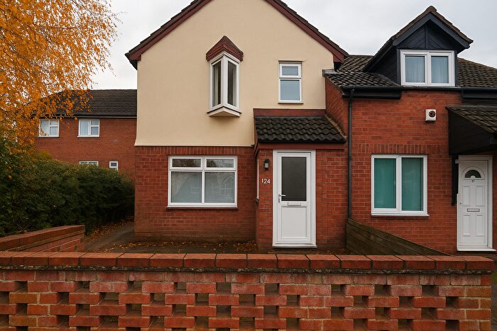 3 Bedroom End Terrace House To Rent In Ormsgill Court, Milton Keynes, MK13