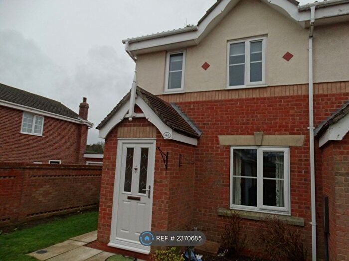 2 Bedroom Semi-Detached House To Rent In The Meadows, Riccall, York, YO19