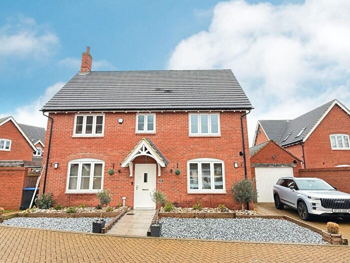 3 Bedroom Detached House To Rent In Sanders Drive, Moulton, Northampton, NN3