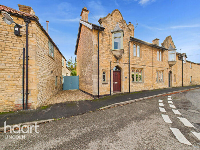 3 Bedroom Cottage For Sale In Main Street, Nocton, LN4