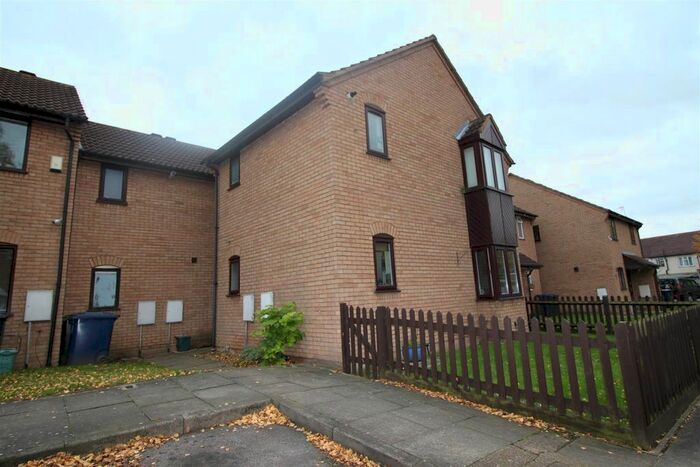 1 Bedroom Flat To Rent In Lyric Drive, Greenford, UB6