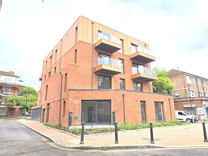 2 Bedroom Flat To Rent In Rotherhithe Street, London, SE16