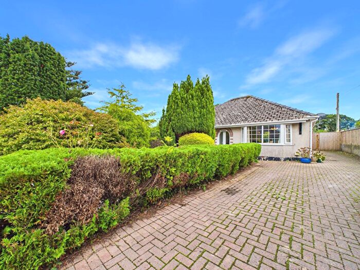 2 Bedroom Bungalow For Sale In Rushylake, Saundersfoot, SA69