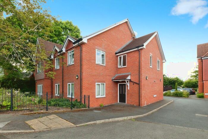 2 Bedroom Apartment To Rent In Shooters Hill, Sutton Coldfield, B72