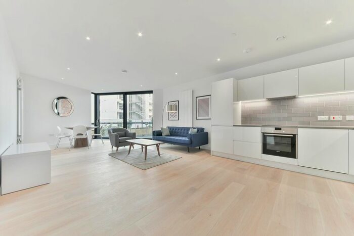 1 Bedroom Flat For Sale In Summerston House, Royal Wharf, E16