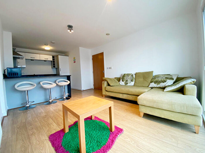 2 Bedroom Flat To Rent In Axis House, London, SE13