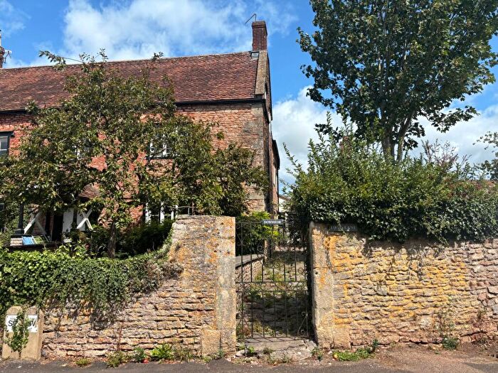 4 Bedroom Semi-Detached House For Sale In Long Lane, Dinder, Wells, BA5
