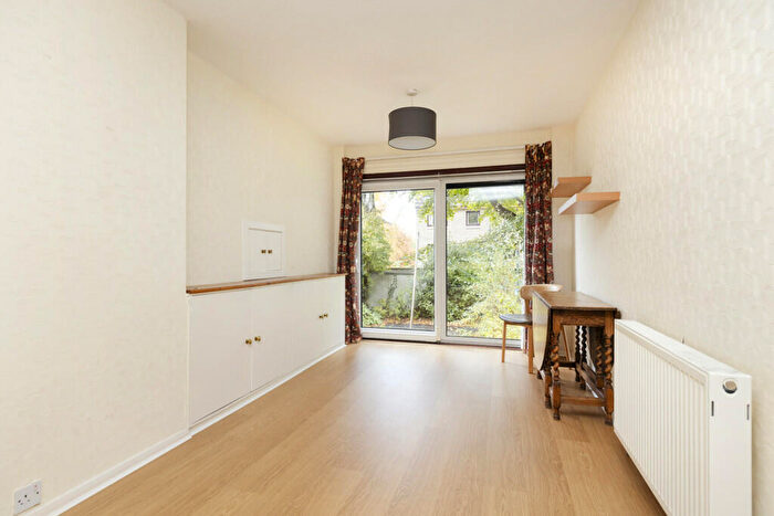 3 Bedroom Terraced House For Sale In The Crescent Morningside Drive, Morningside, Edinburgh, EH10