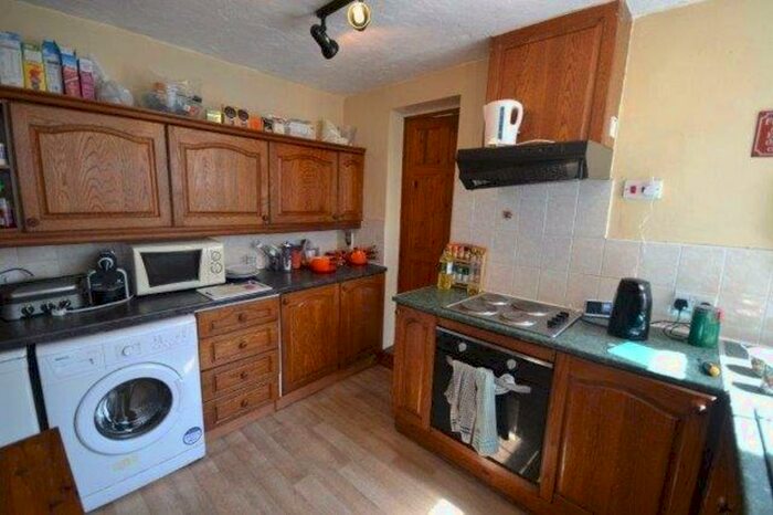 4 Bedroom Terraced House To Rent In Edward Road, Leicester, LE2