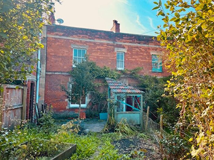 3 Bedroom Terraced House To Rent In Albert Buildings, Glastonbury, BA6