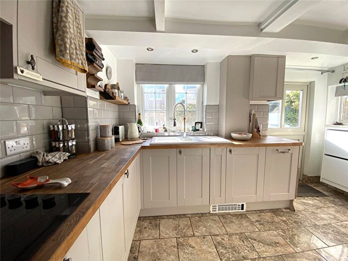 2 Bedroom Cottage For Sale In Wotton Road, Charfield, Wotton-Under-Edge, Gloucestershire, GL12