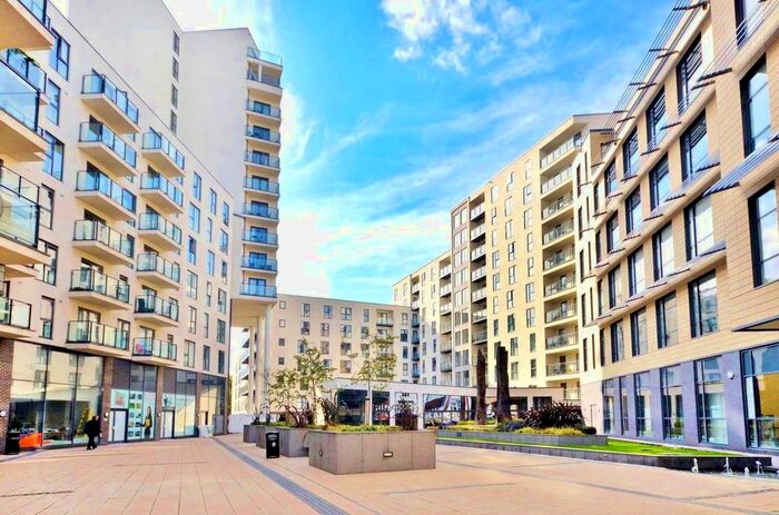 Studio To Rent In Guildford Road, Woking, Surrey, GU22