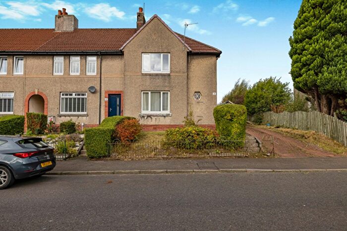 3 Bedroom End Of Terrace House For Sale In Levern Crescent, Barrhead, Glasgow, G78