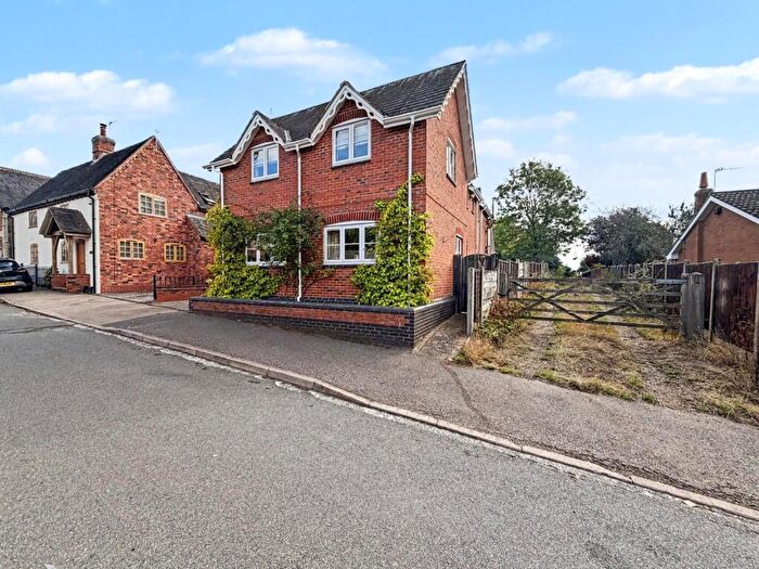 4 Bedroom Detached House For Sale In School Street, Churchover, Rugby, CV23