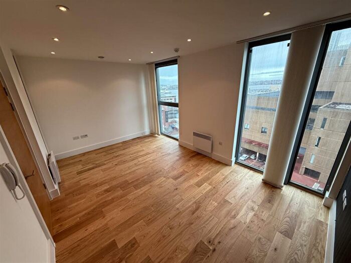 3 Bedroom Apartment To Rent In Unity Building, Rumford Place, Liverpool, L3