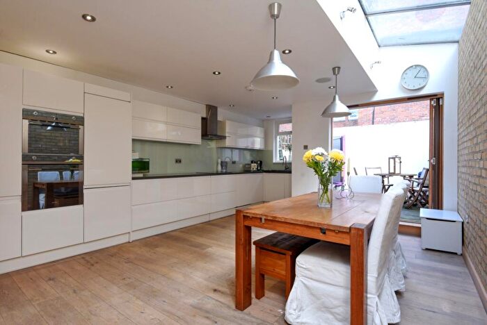 4 Bedroom House To Rent In Candahar Road, Battersea, London, SW11