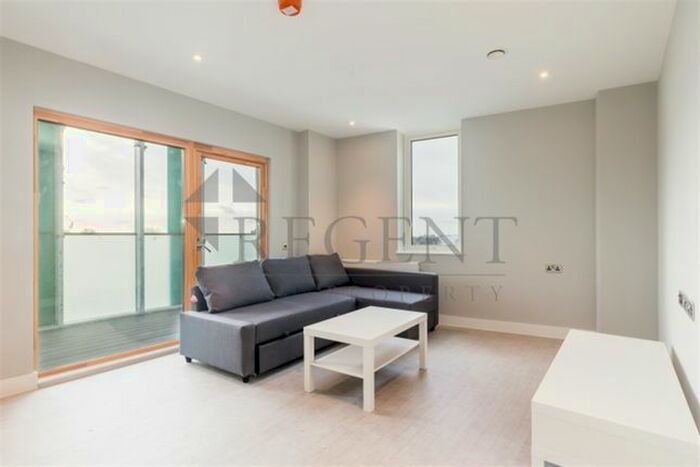 2 Bedroom Flat To Rent In Rubix House, Southall, UB1