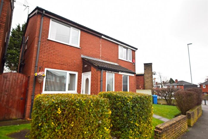 2 Bedroom Semi Detached House For Sale In Kenyon Lane, Middleton, Manchester, M24