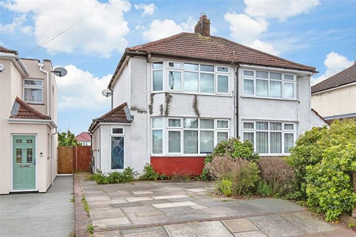 2 Bedroom Semi Detached House For Sale In Hook Lane, Welling, Kent, DA16