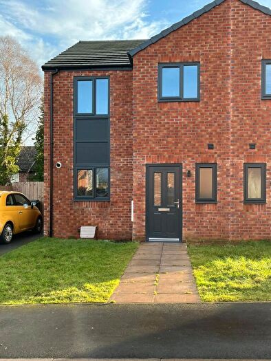 3 Bedroom Semi-Detached House To Rent In Sanderling Close, Carlisle, Cumbria, CA2