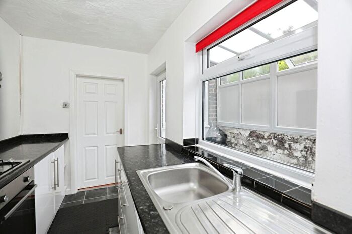 2 Bedroom End Of Terrace House For Sale In Clanway Street, Tunstall, Stoke-on-trent, ST6