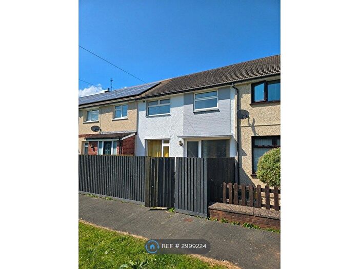 3 Bedroom Terraced House To Rent In Livale Court, Newport, NP20