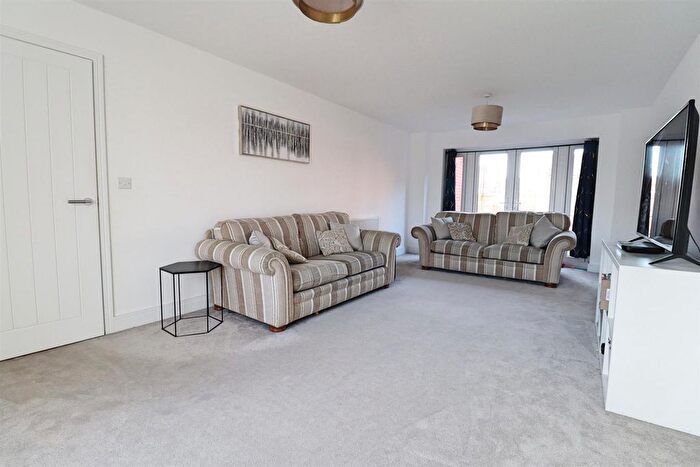5 Bedroom Detached House For Sale In Goodwin Close, Braintree, CM7