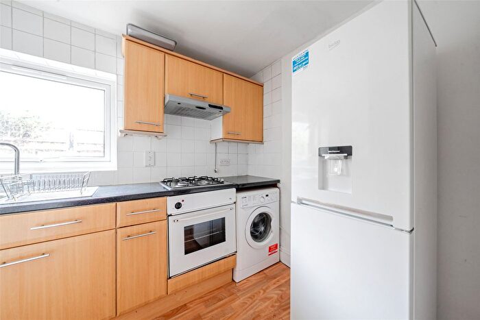 1 Bedroom Flat For Sale In Madeira Road, London, SW16